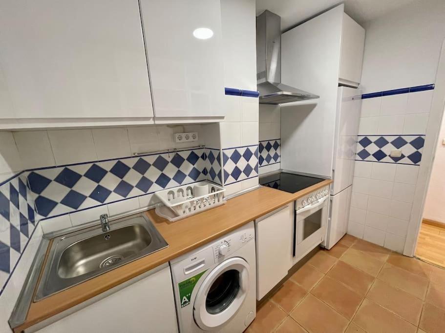 Acogedor Apartamento En ซาราโกซา ภายนอก รูปภาพ