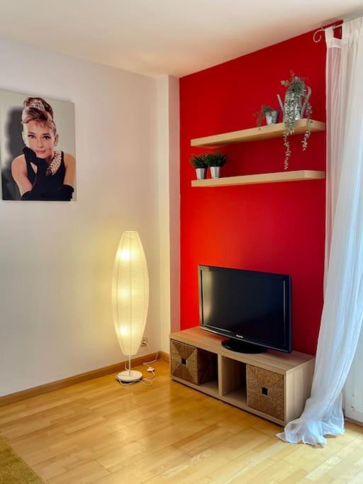 Acogedor Apartamento En ซาราโกซา ภายนอก รูปภาพ