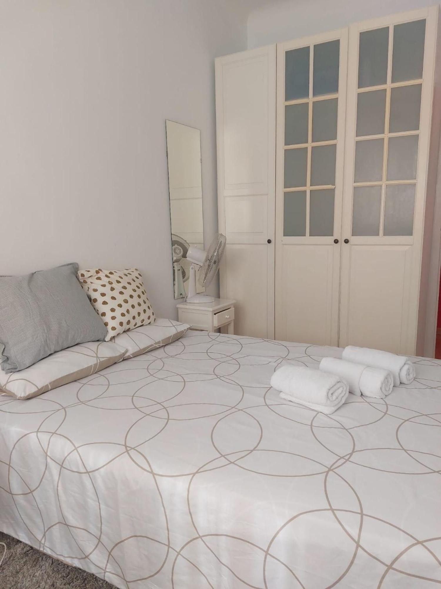 Acogedor Apartamento En ซาราโกซา ภายนอก รูปภาพ